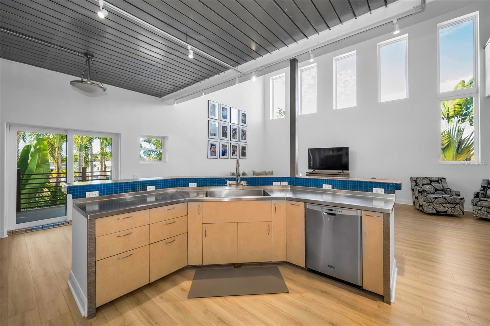 PARADISE ISLAND 2ND ADD - Residential