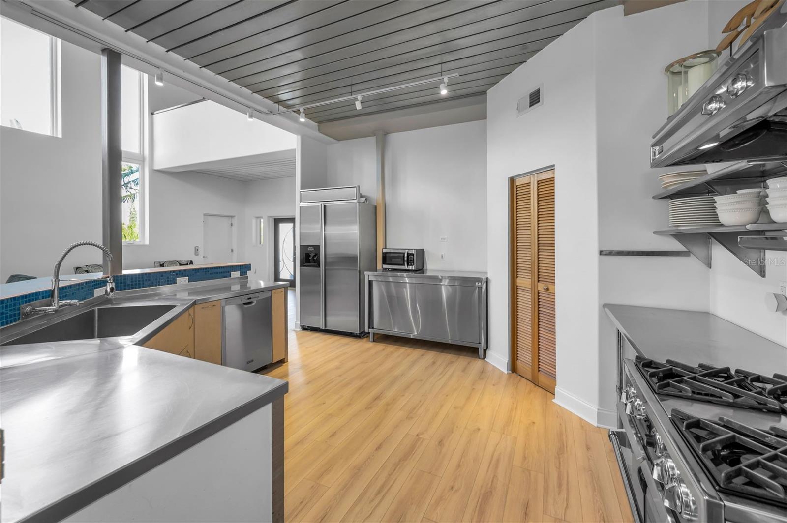 PARADISE ISLAND 2ND ADD - Residential