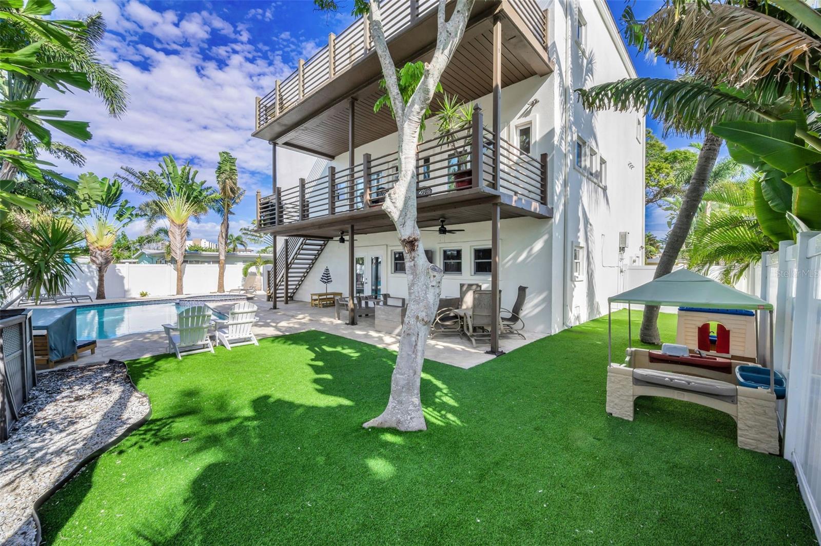 PARADISE ISLAND 2ND ADD - Residential