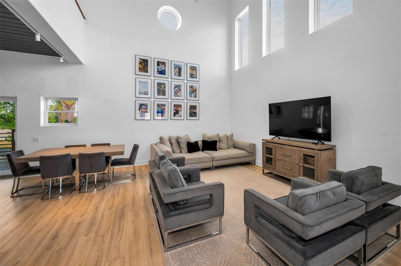 PARADISE ISLAND 2ND ADD - Residential