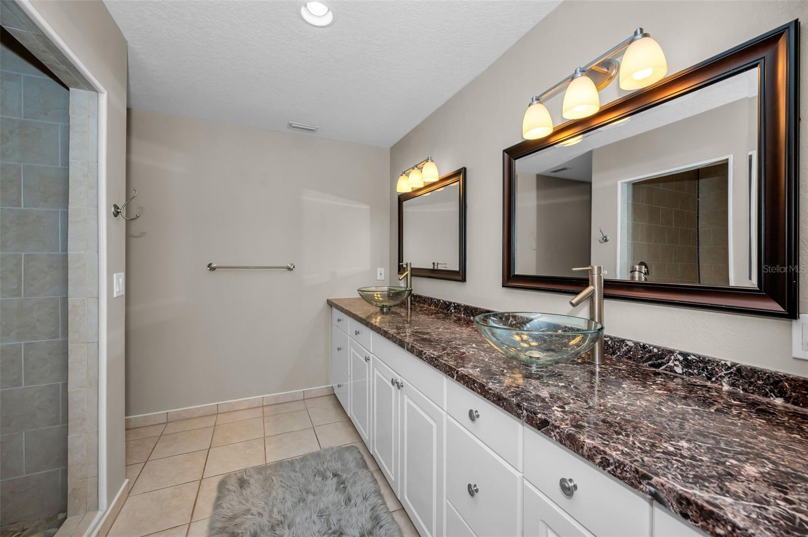 PARADISE ISLAND 2ND ADD - Residential