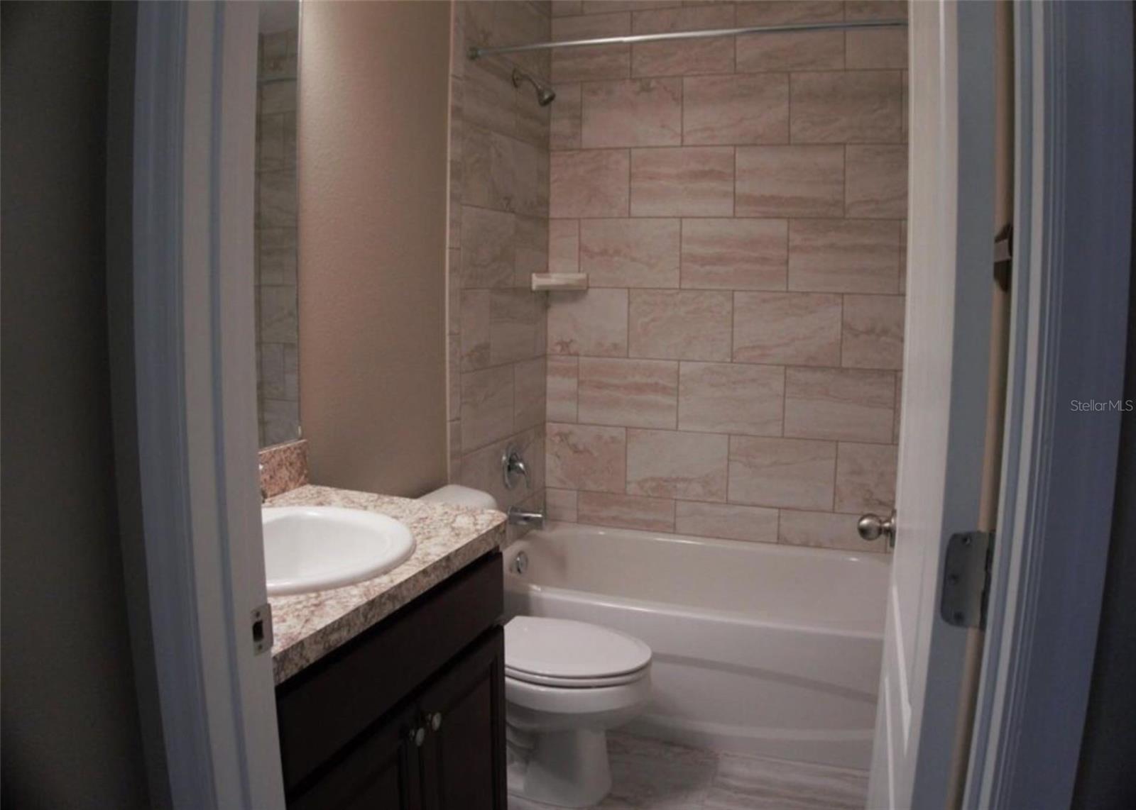 CITRUS SPGS UNIT 01 - Residential Income