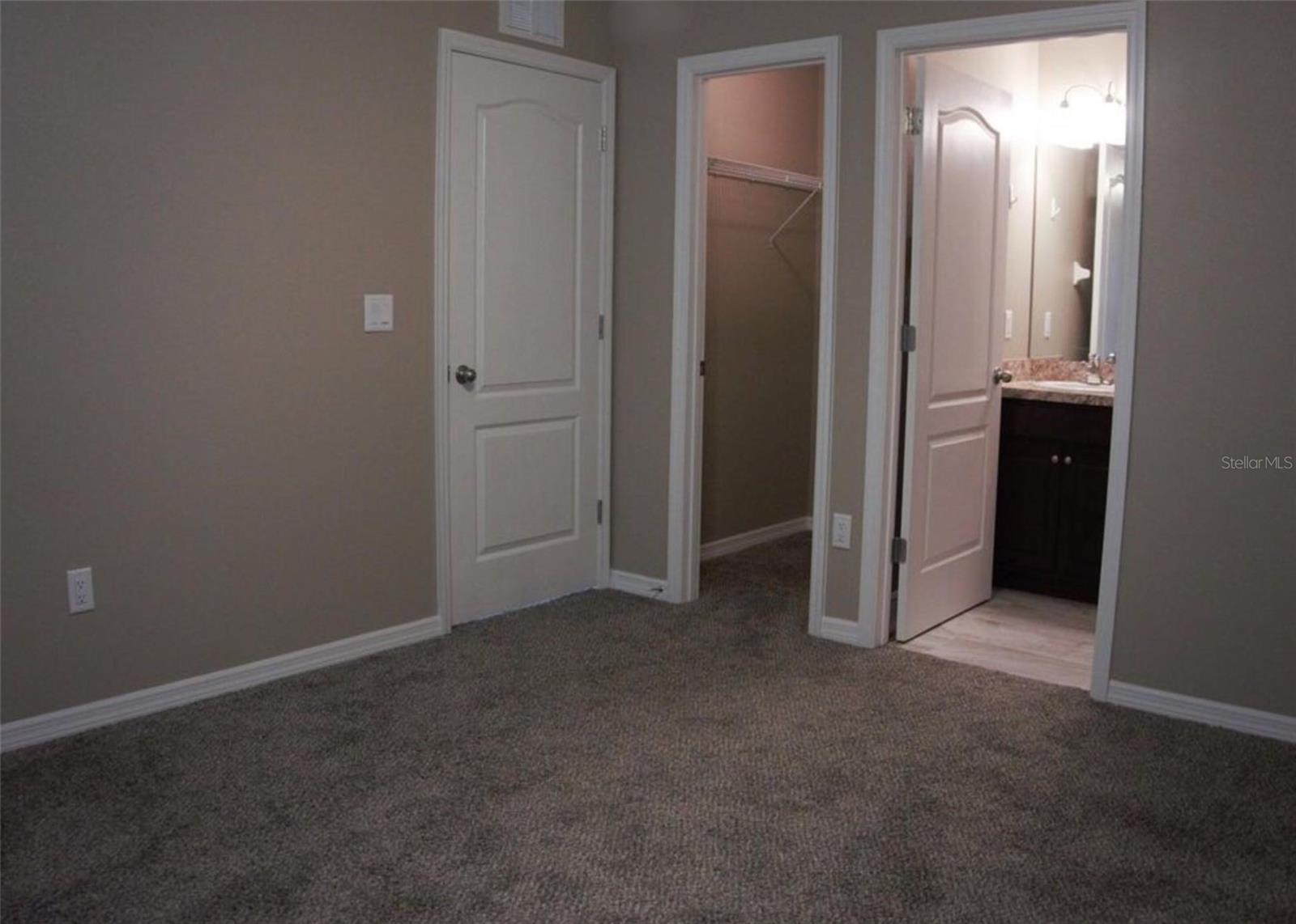 CITRUS SPGS UNIT 01 - Residential Income