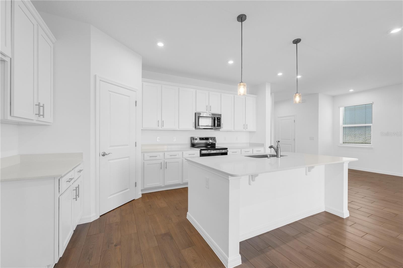 OAKFIELD TRAILS - Residential