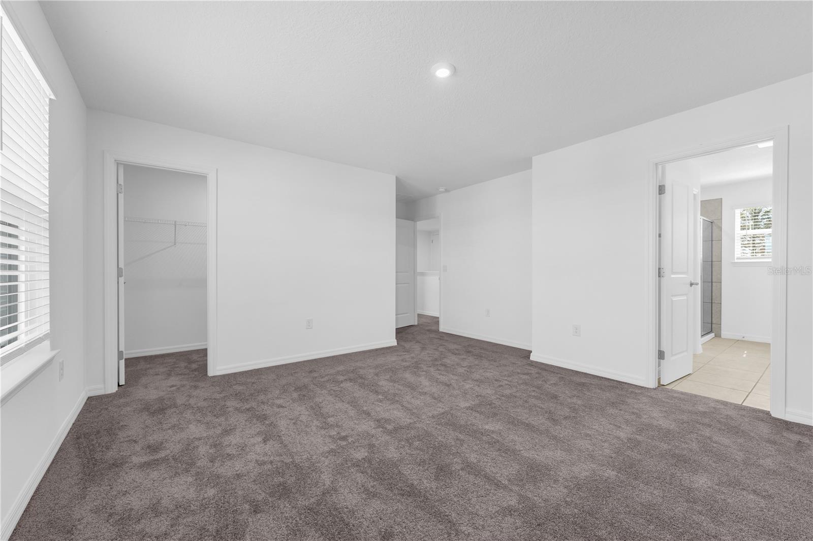 OAKFIELD TRAILS - Residential