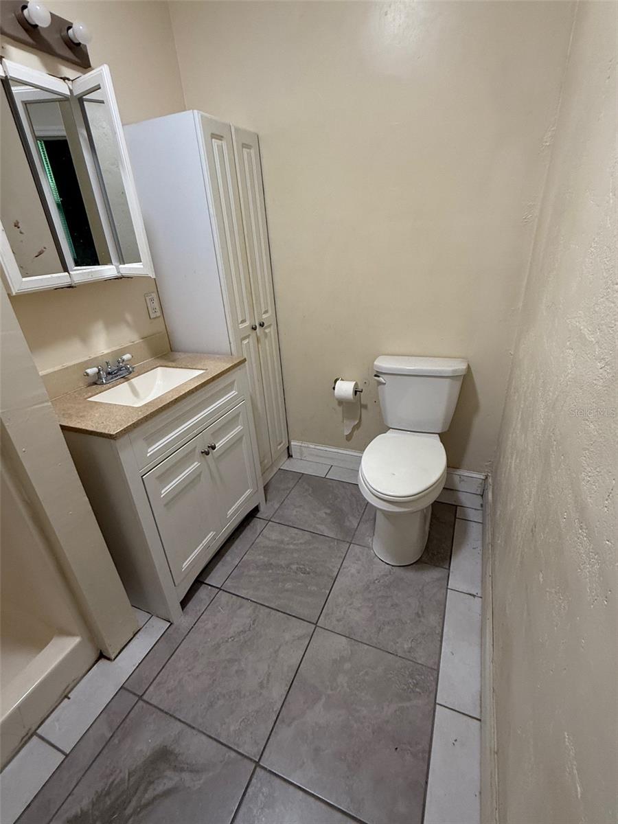 NORTH ORLANDO TOWNSITE 4TH ADD REP - Residential Lease