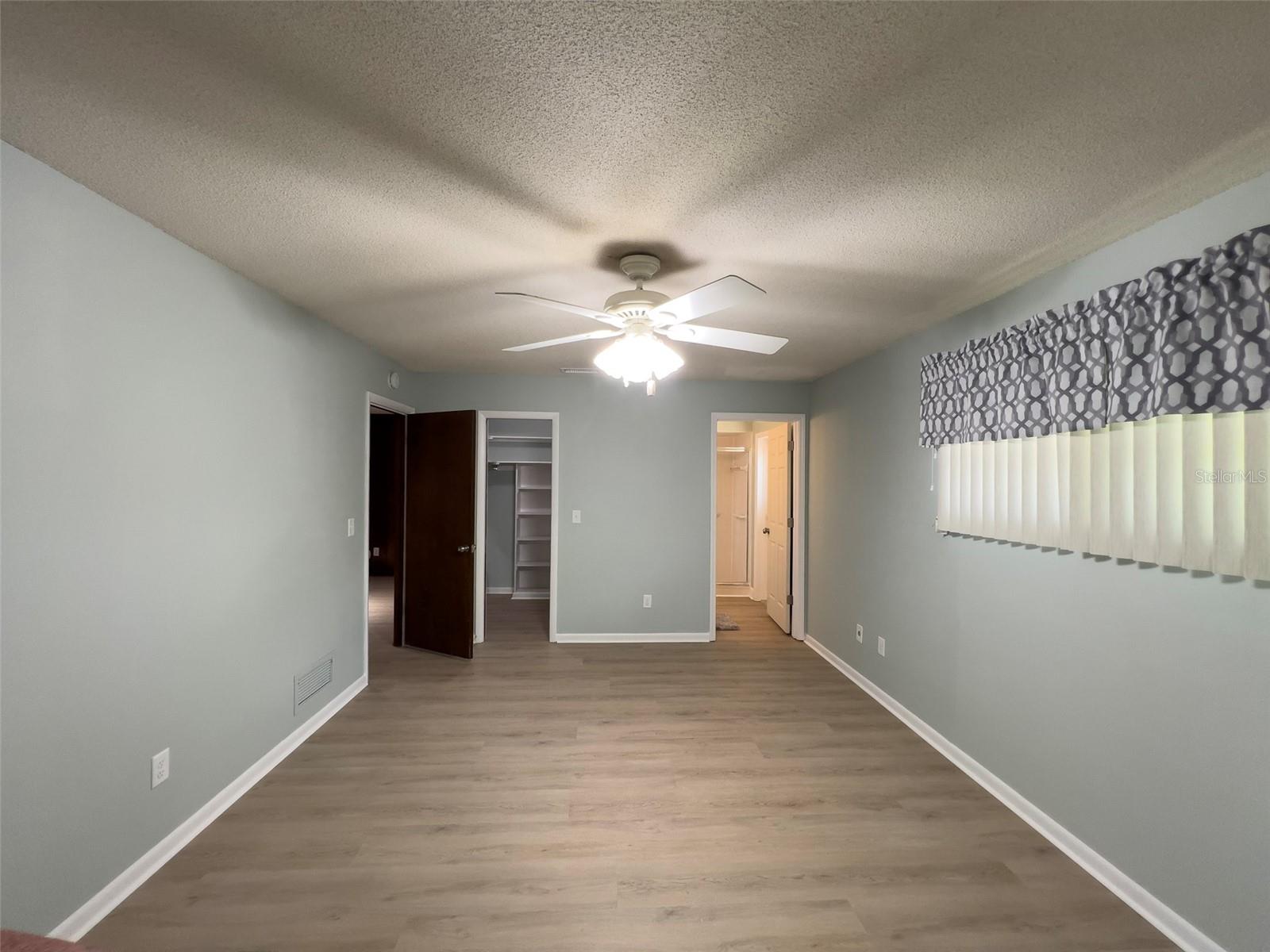 MERCERDEES GROVE - Residential