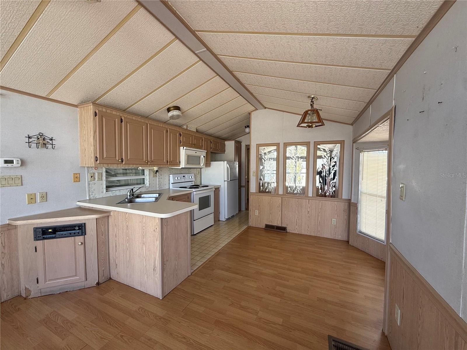 CAMP A WYLE RV RESORT - Residential