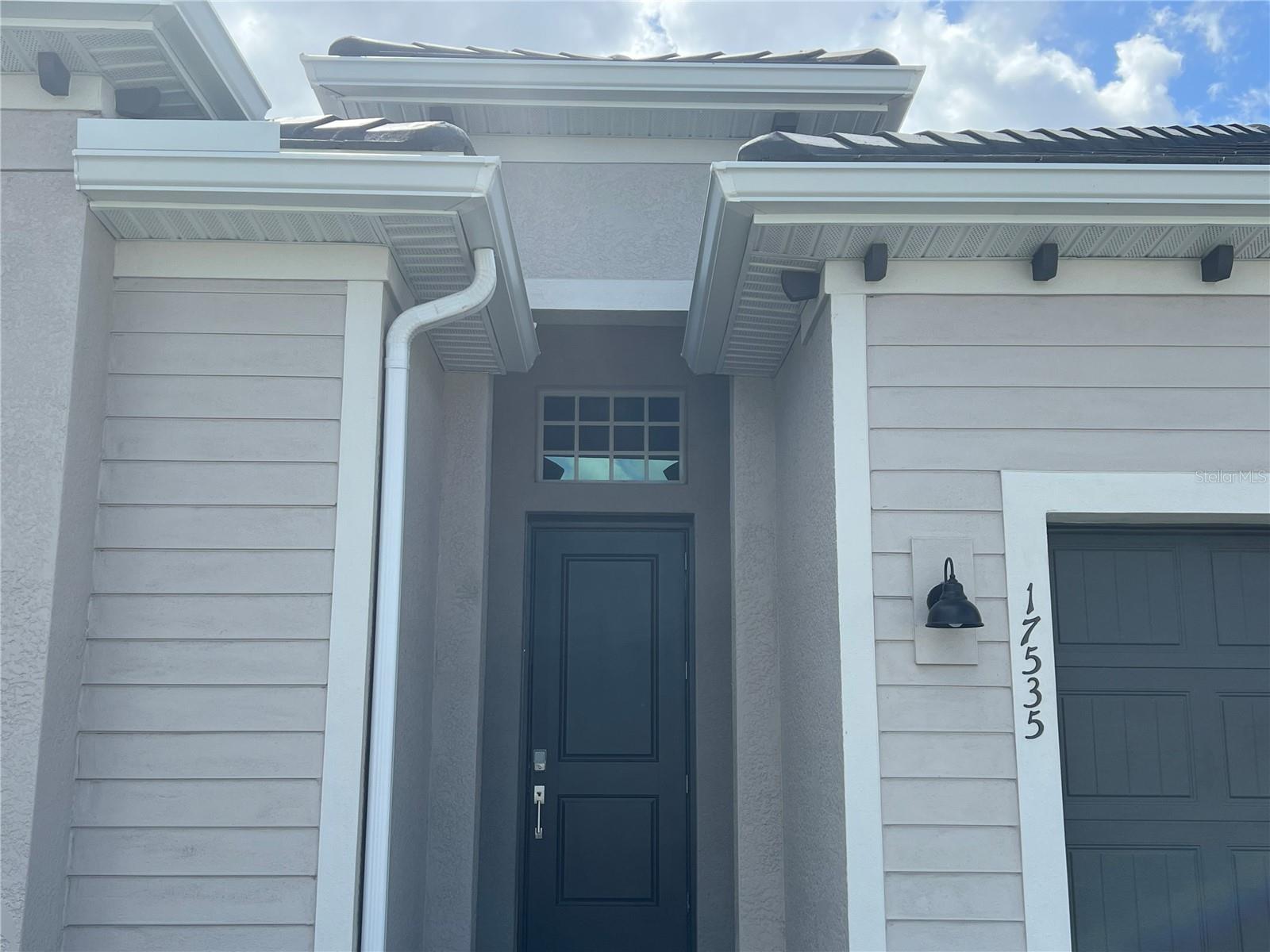 WELLEN PARK GOLF AND COUNTRY CLUB - Residential Lease