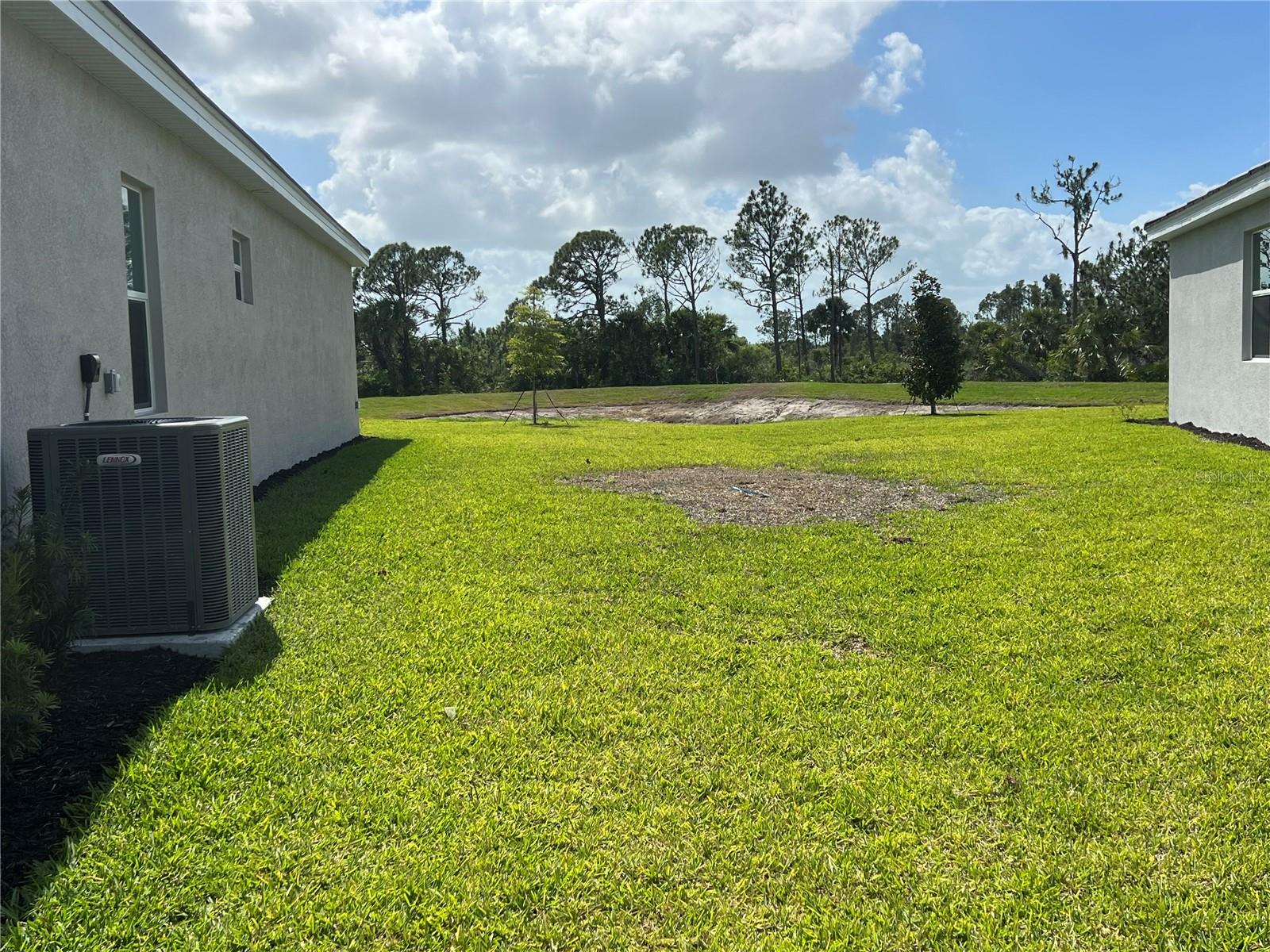 WELLEN PARK GOLF AND COUNTRY CLUB - Residential Lease