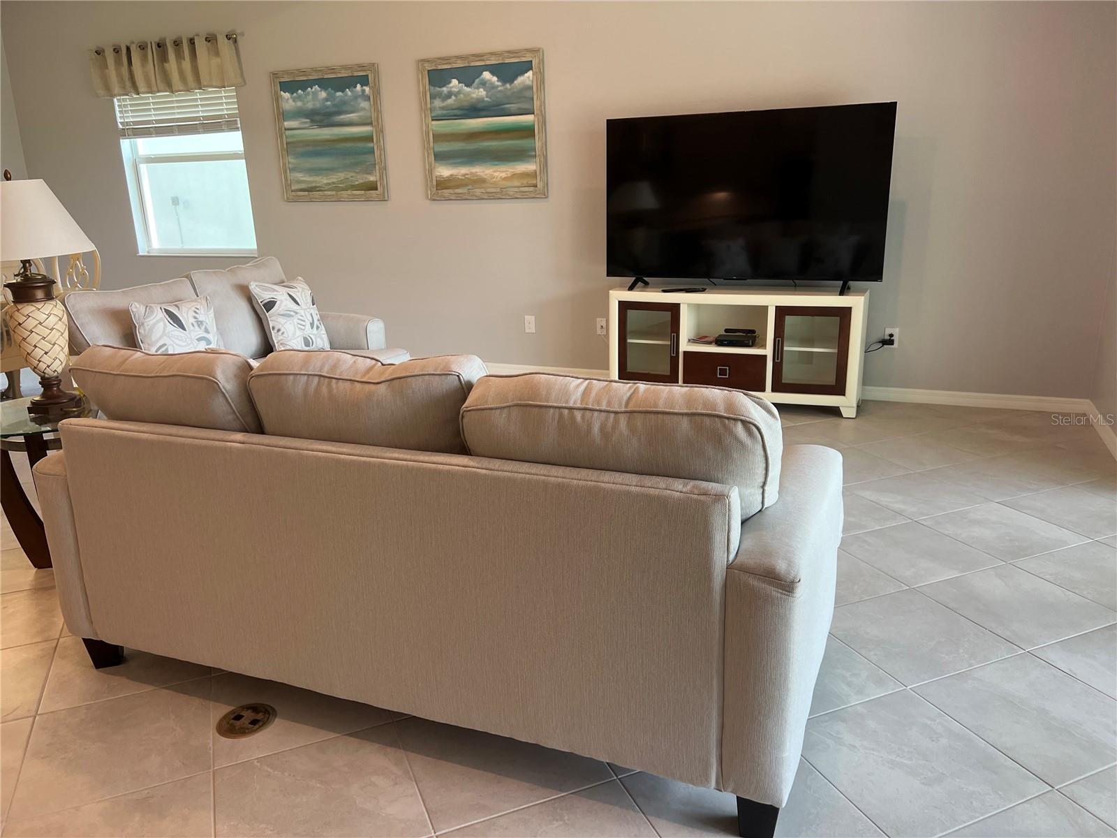 WELLEN PARK GOLF AND COUNTRY CLUB - Residential Lease