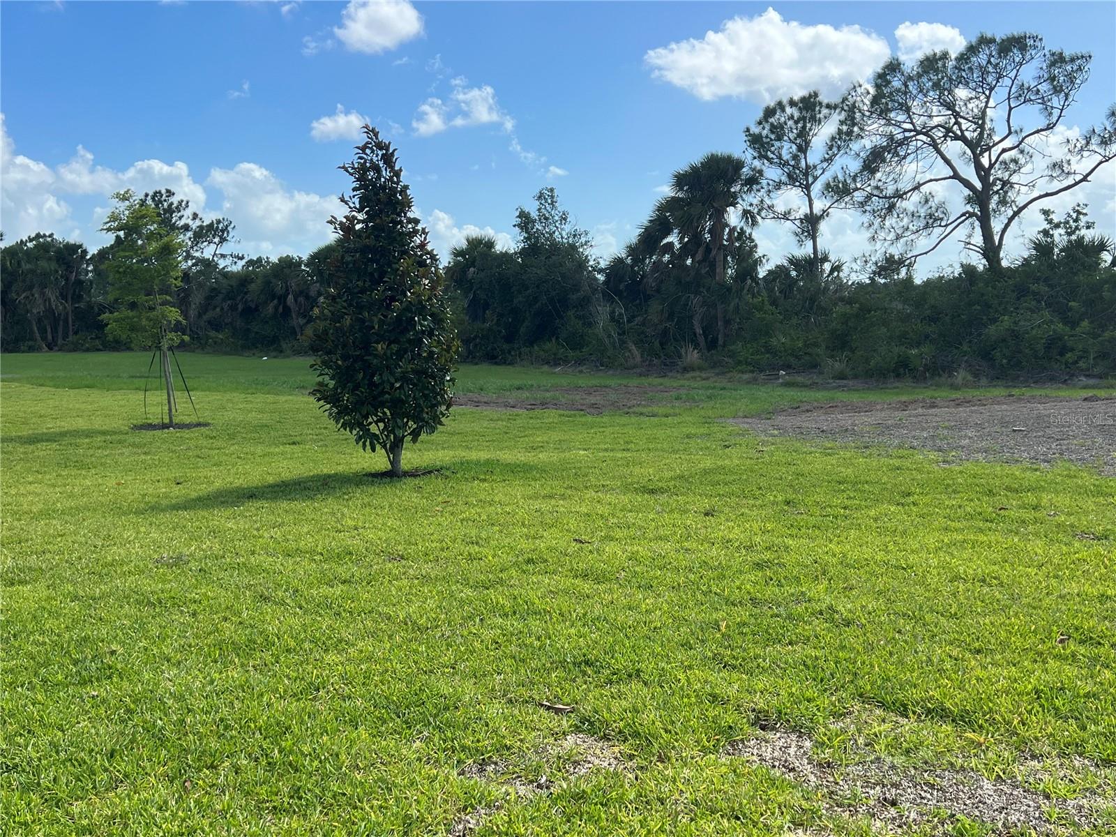 WELLEN PARK GOLF AND COUNTRY CLUB - Residential Lease