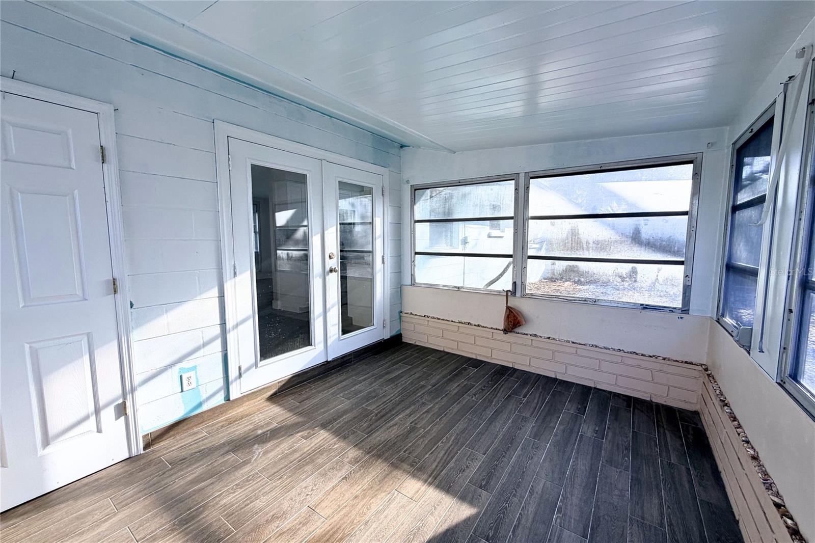 RIDGEWOOD GROVES - Residential