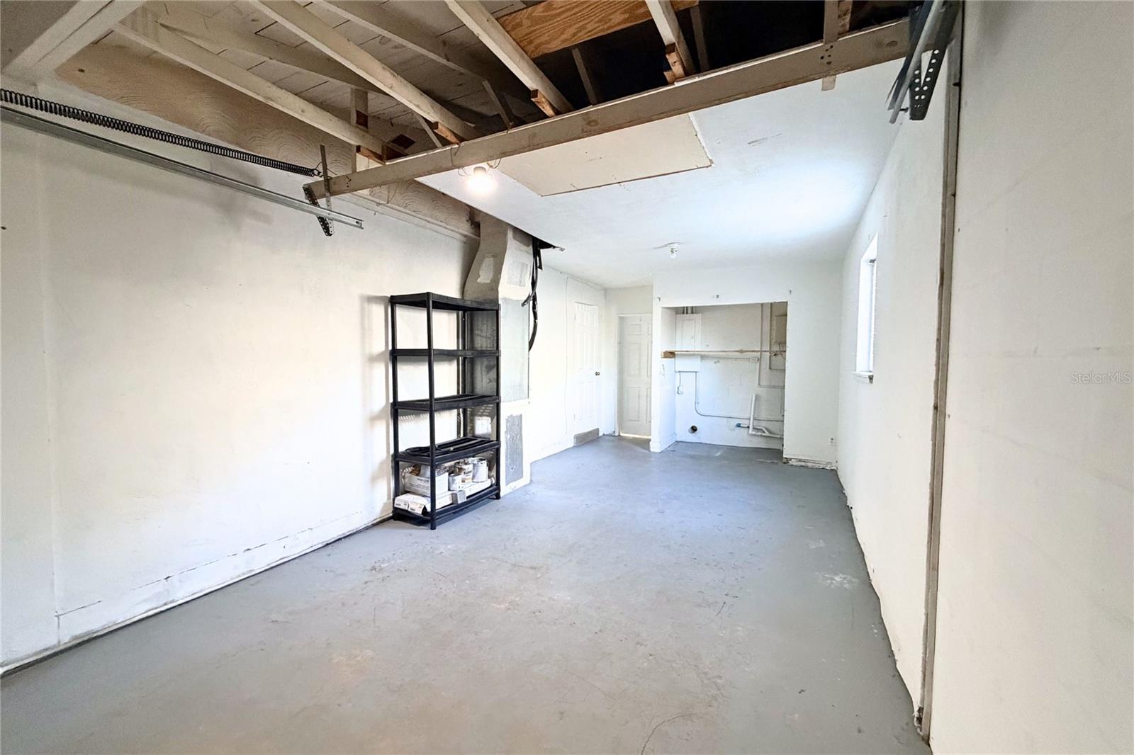 RIDGEWOOD GROVES - Residential