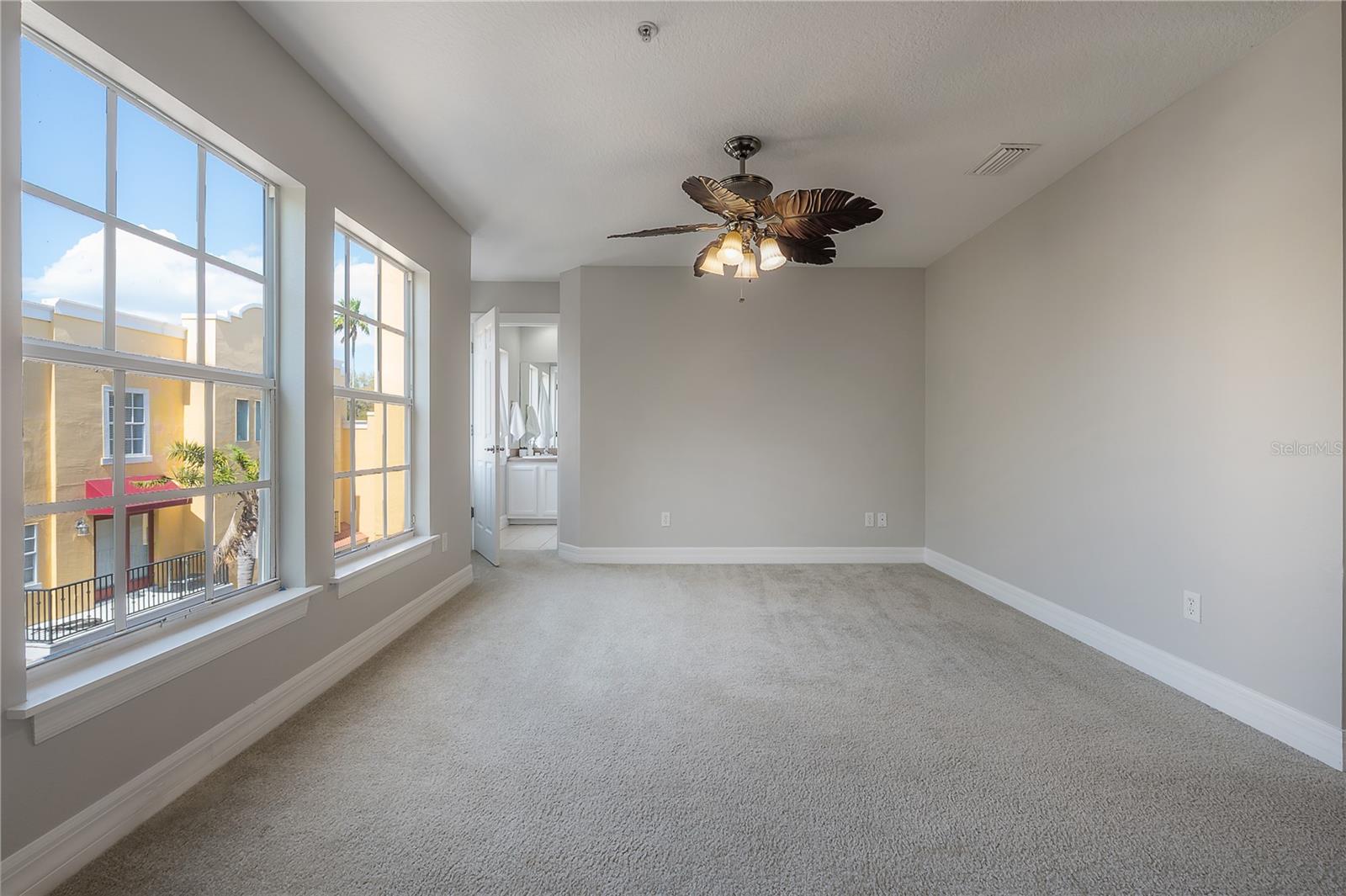 LAS PALMAS AT BALLAST POINT TOWNHOMES - Residential