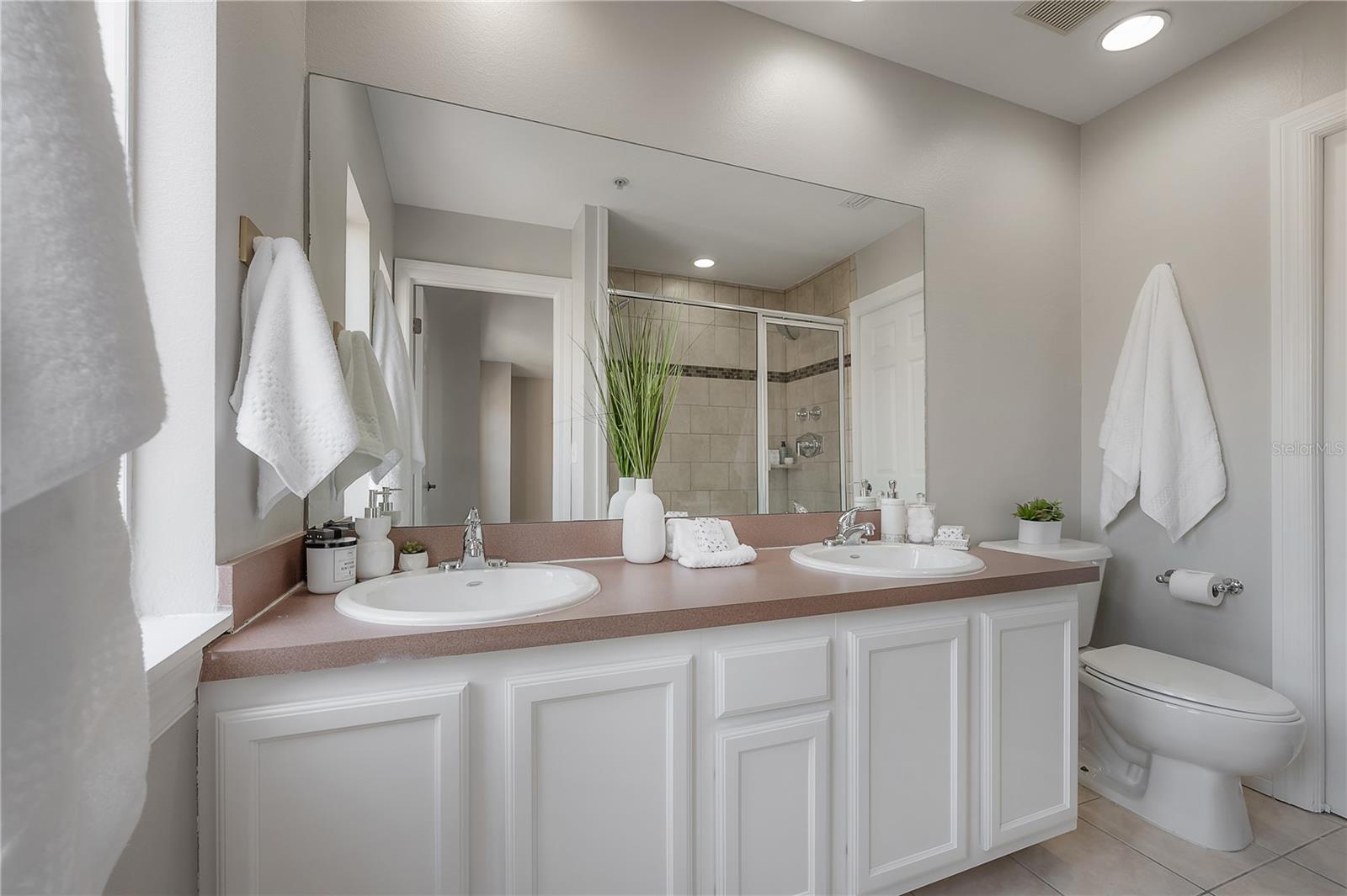 LAS PALMAS AT BALLAST POINT TOWNHOMES - Residential