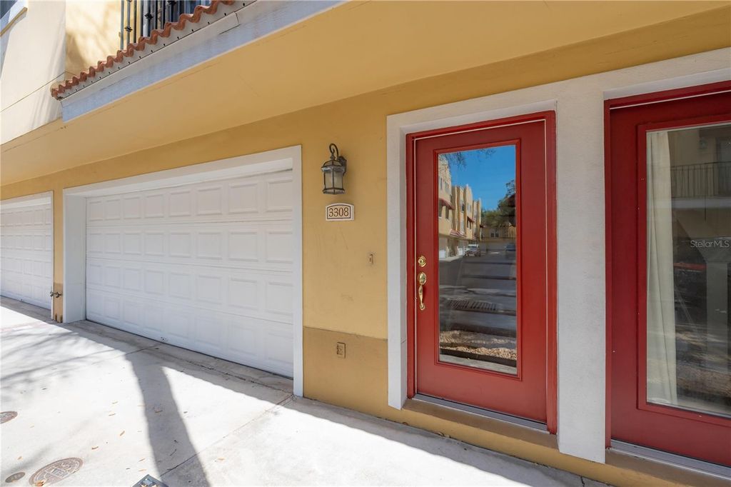 Photo of 3308 Las Campos Place, Tampa, FL 33611 (MLS # TB8483625)