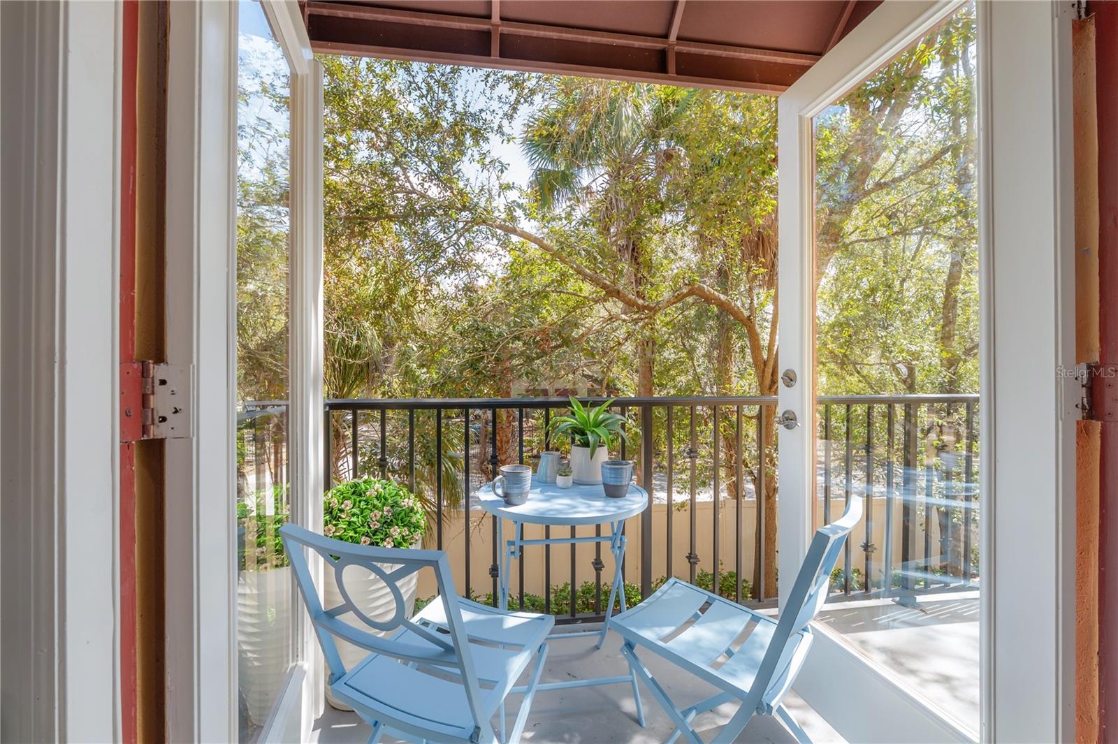 LAS PALMAS AT BALLAST POINT TOWNHOMES - Residential