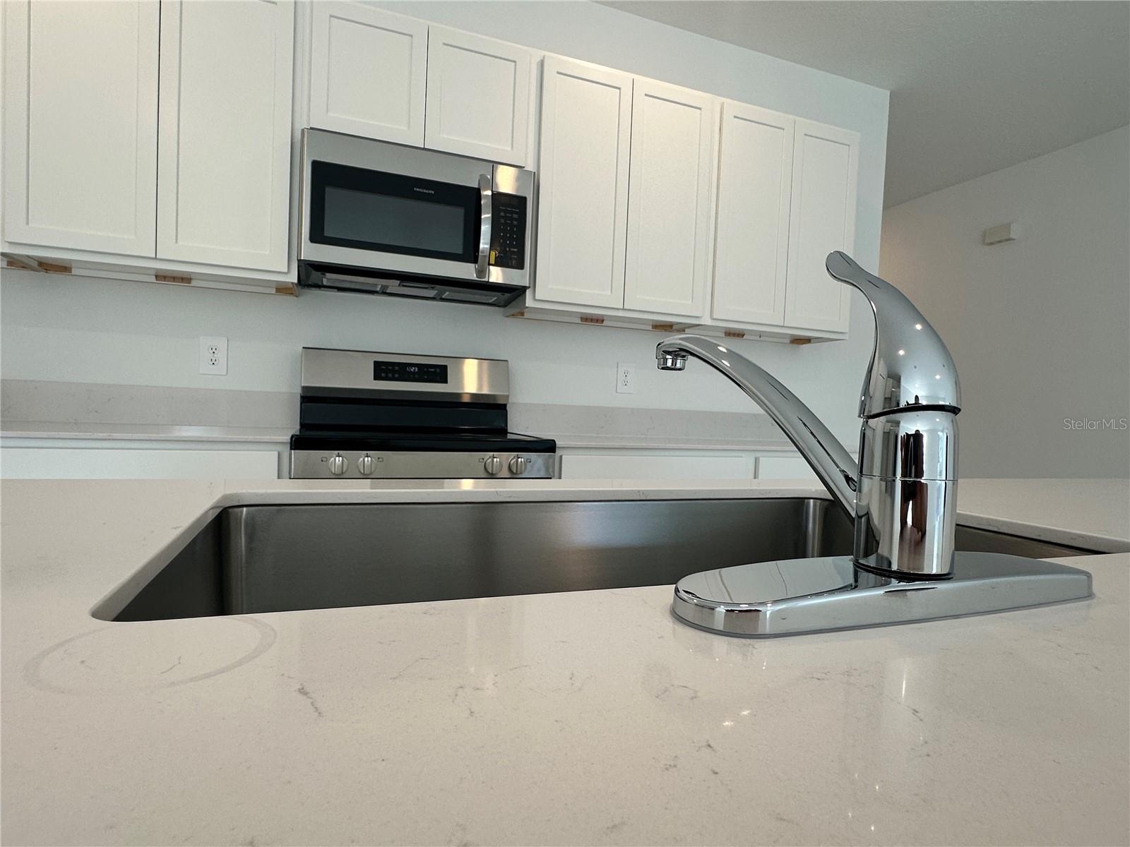 GARDEN HILL/PROVIDENCE PH 2 - Residential Lease