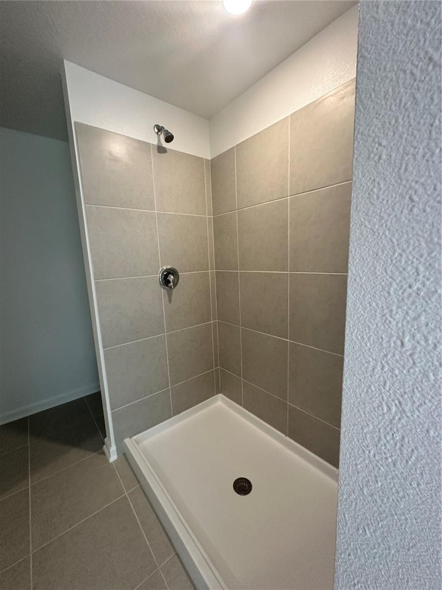 GARDEN HILL/PROVIDENCE PH 2 - Residential Lease