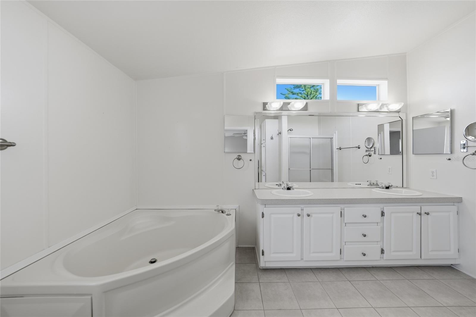 BREWER AVENUE ESTS - Residential