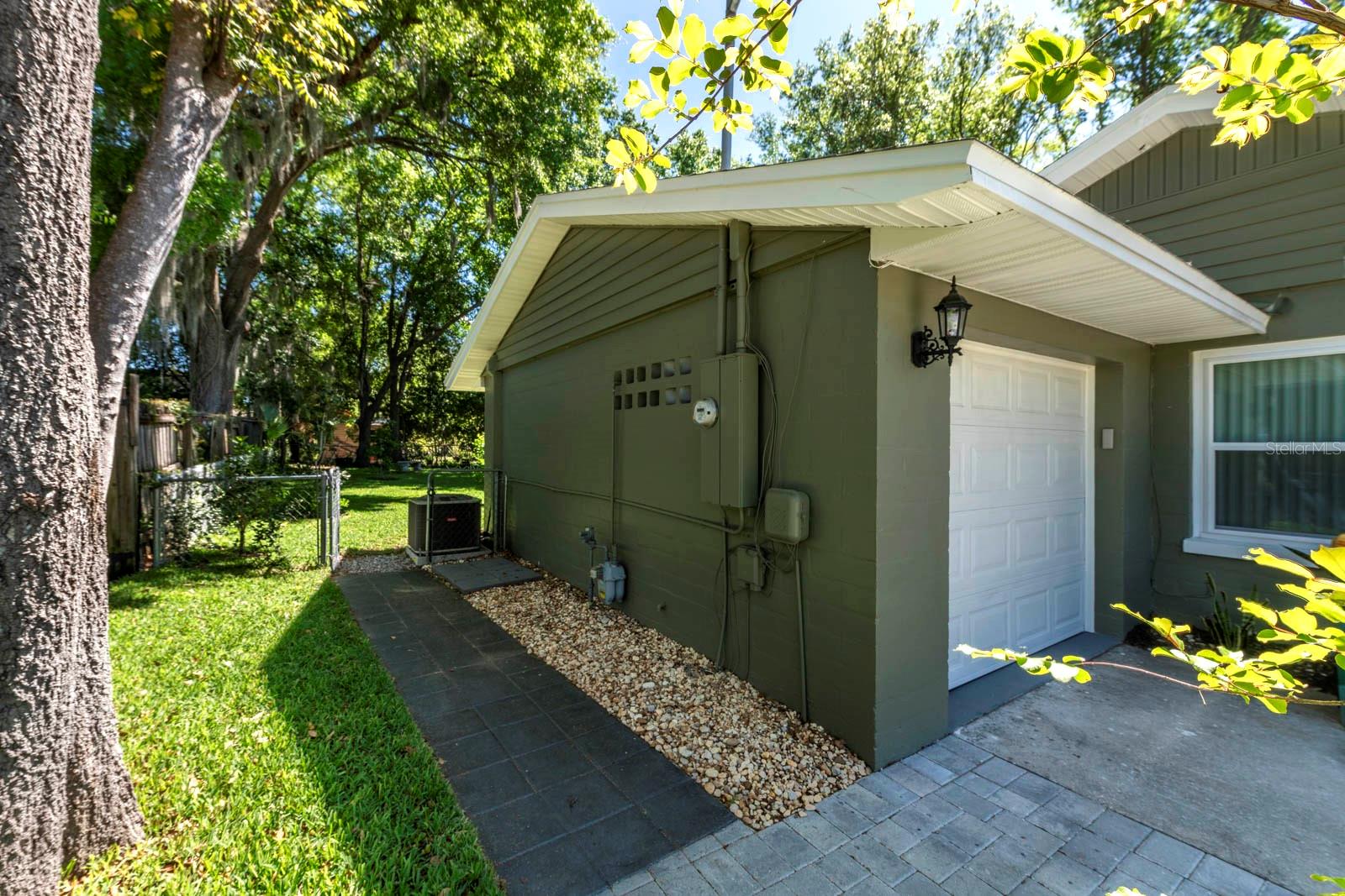 MOUNT DORA - Residential