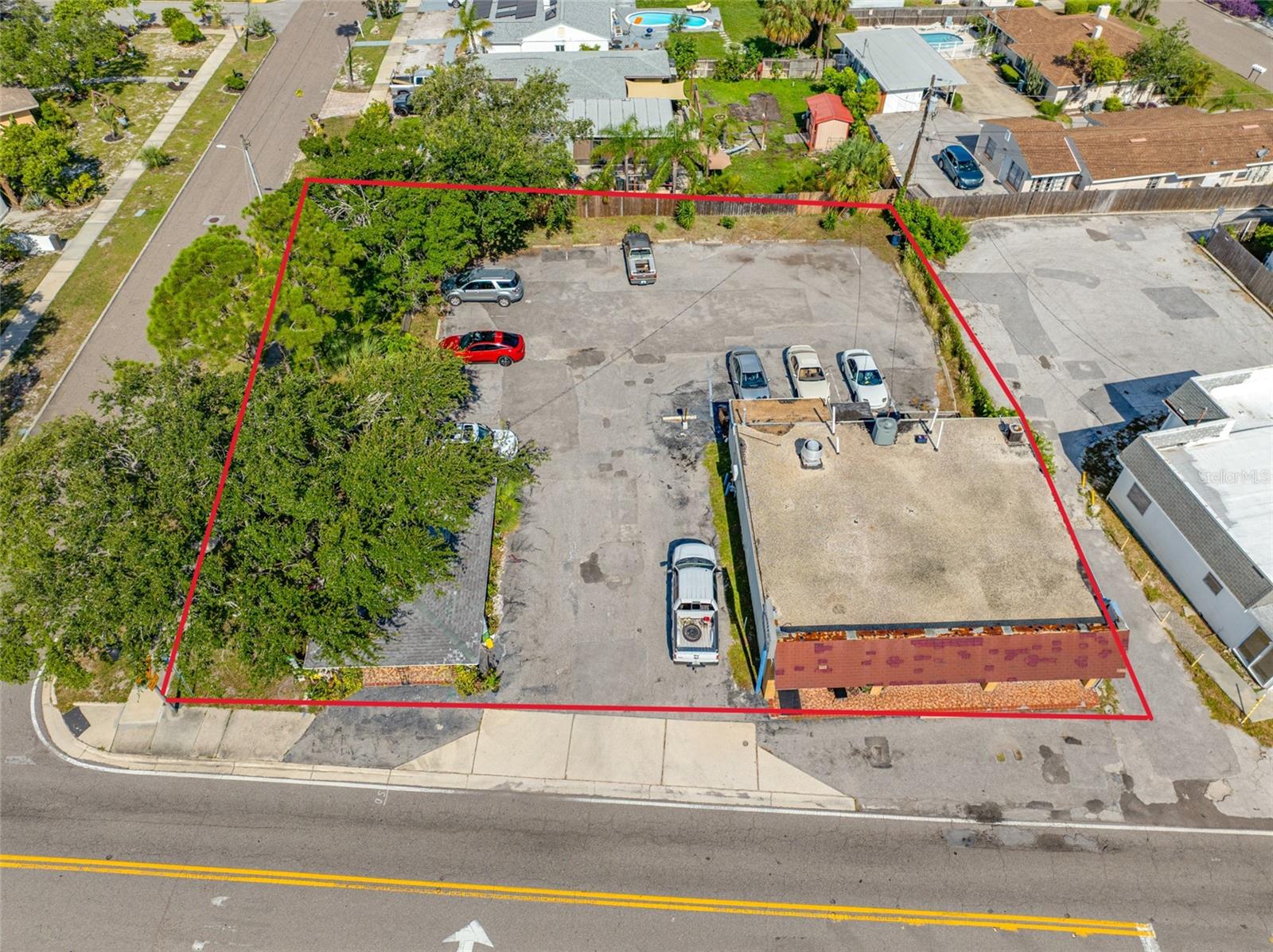 SUNBURST COURT - Commercial Sale