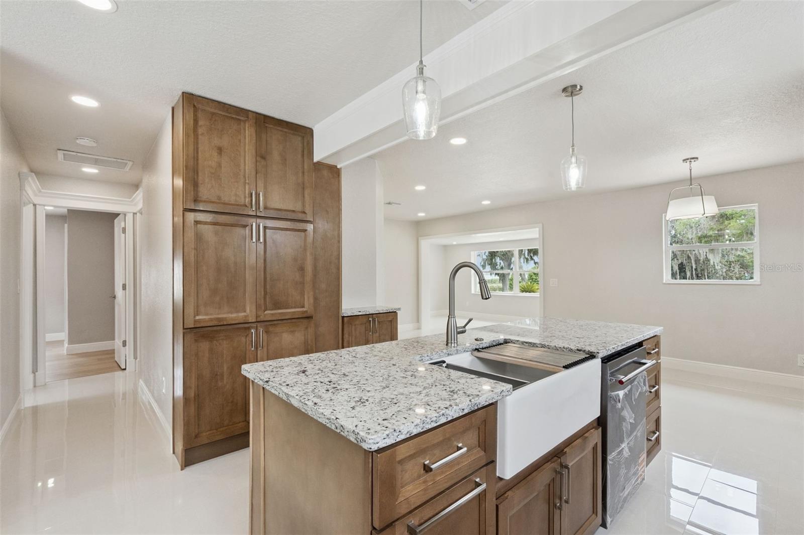 GRIFFIN SHORES - Residential