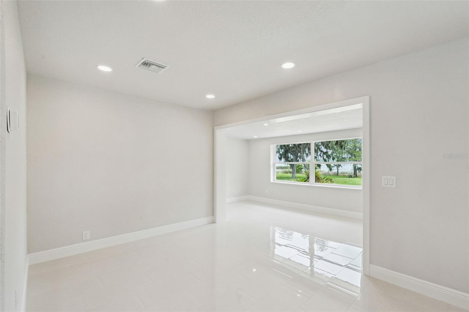 GRIFFIN SHORES - Residential