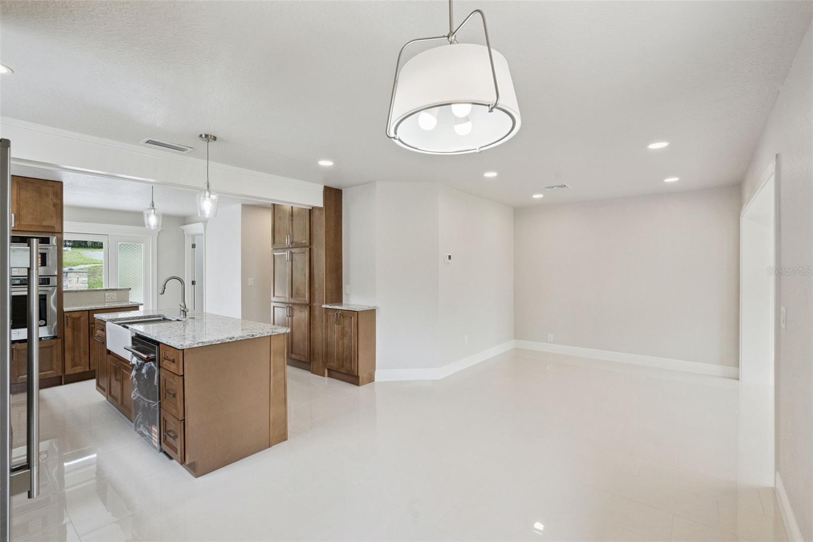 GRIFFIN SHORES - Residential