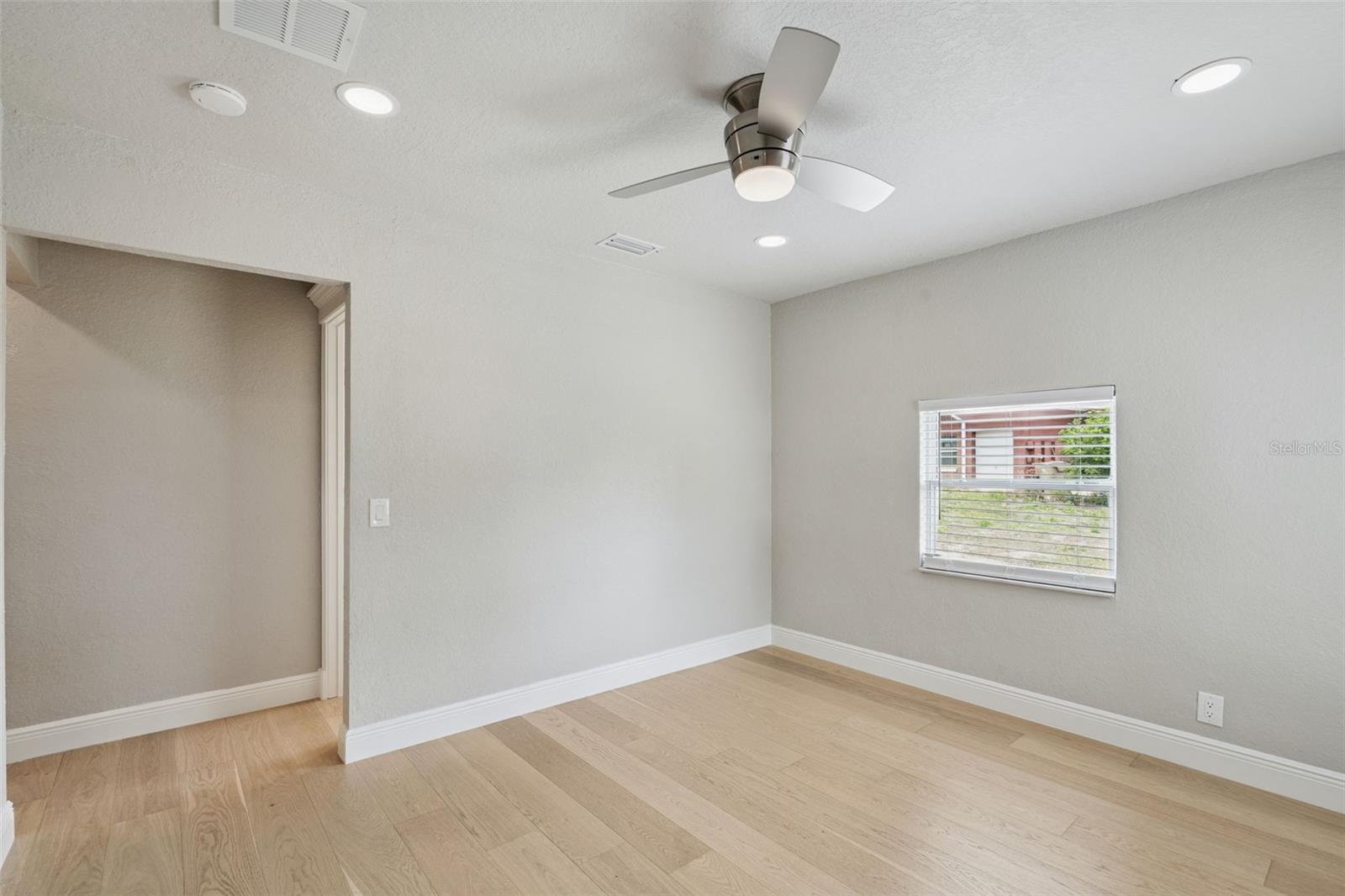 GRIFFIN SHORES - Residential