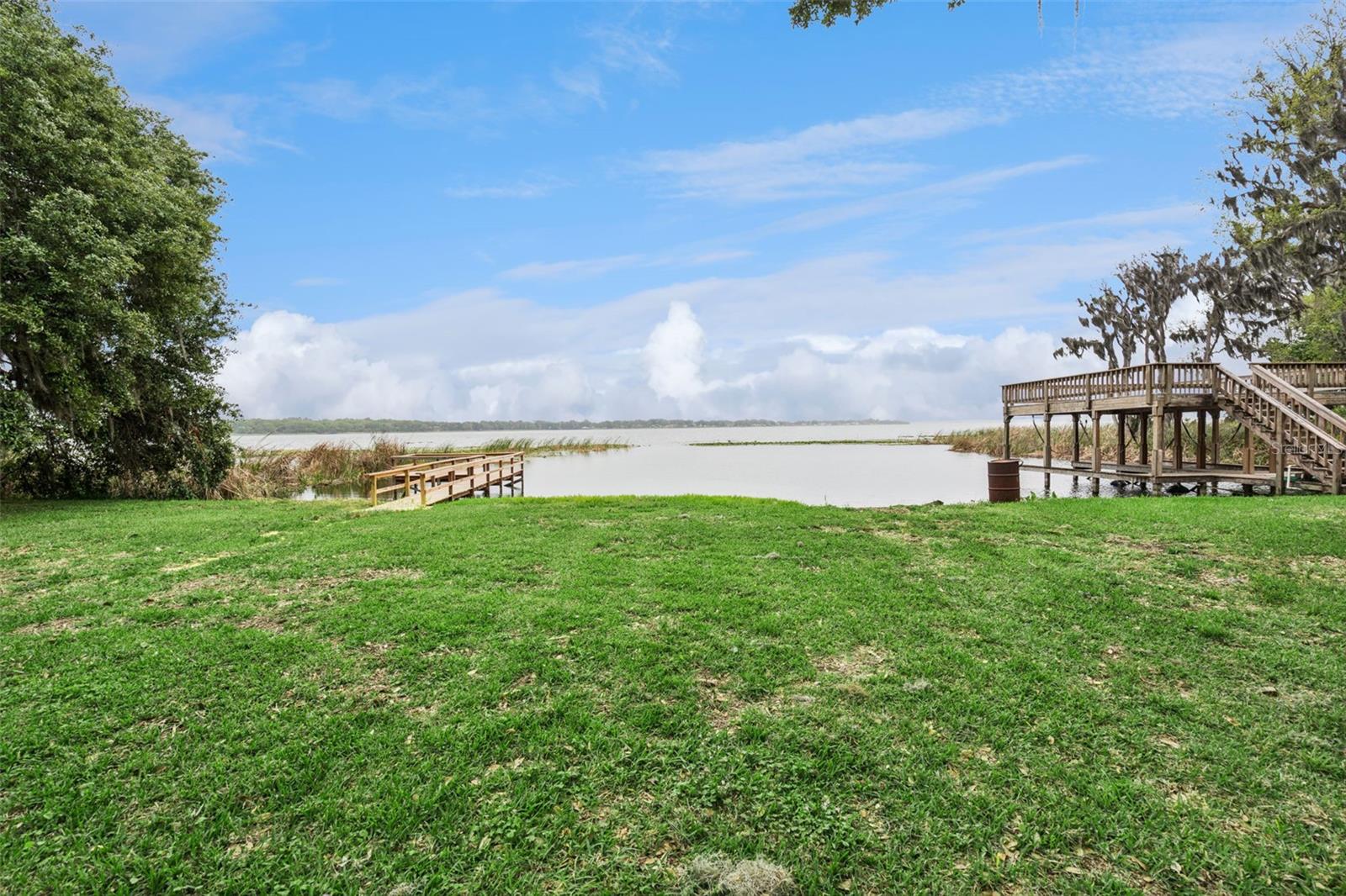 GRIFFIN SHORES - Residential