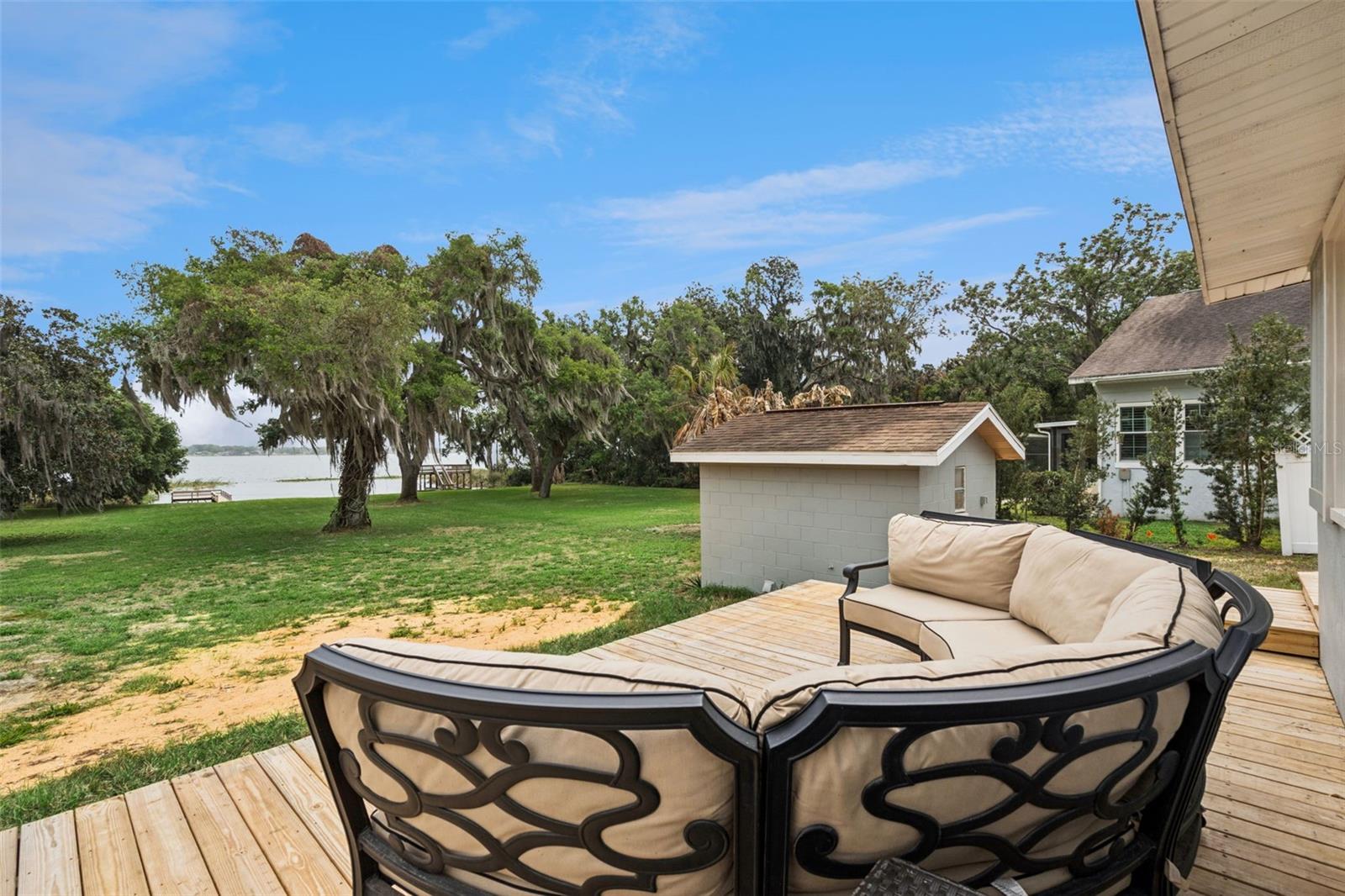 GRIFFIN SHORES - Residential