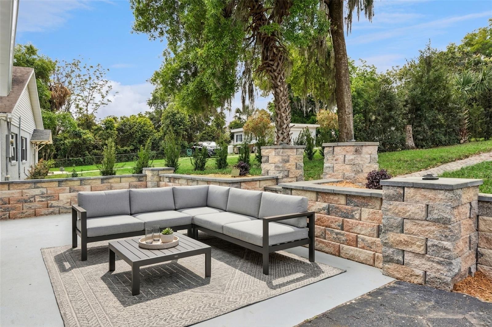 GRIFFIN SHORES - Residential