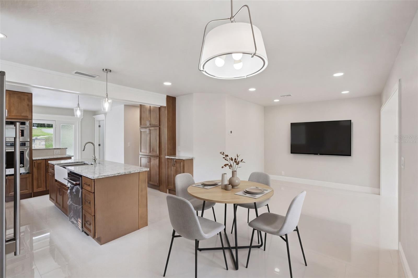 GRIFFIN SHORES - Residential