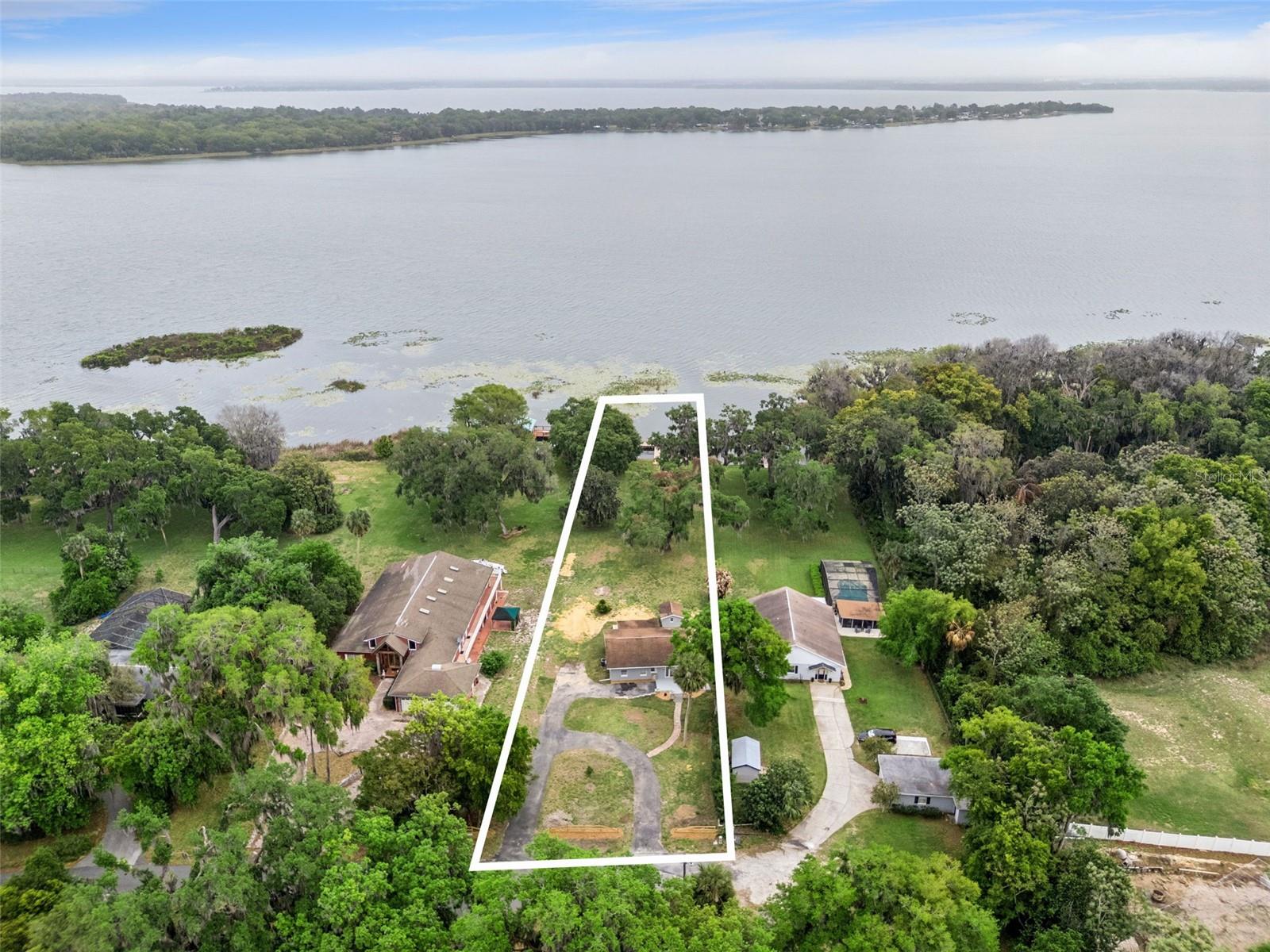 GRIFFIN SHORES - Residential