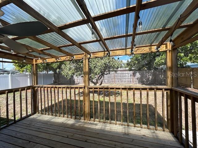 KENNETH CITY - Residential Lease