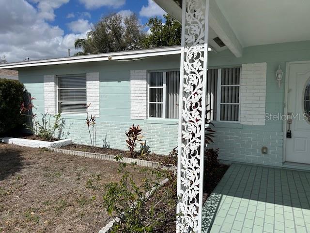 KENNETH CITY - Residential Lease