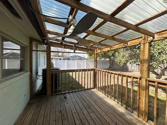 KENNETH CITY - Residential Lease