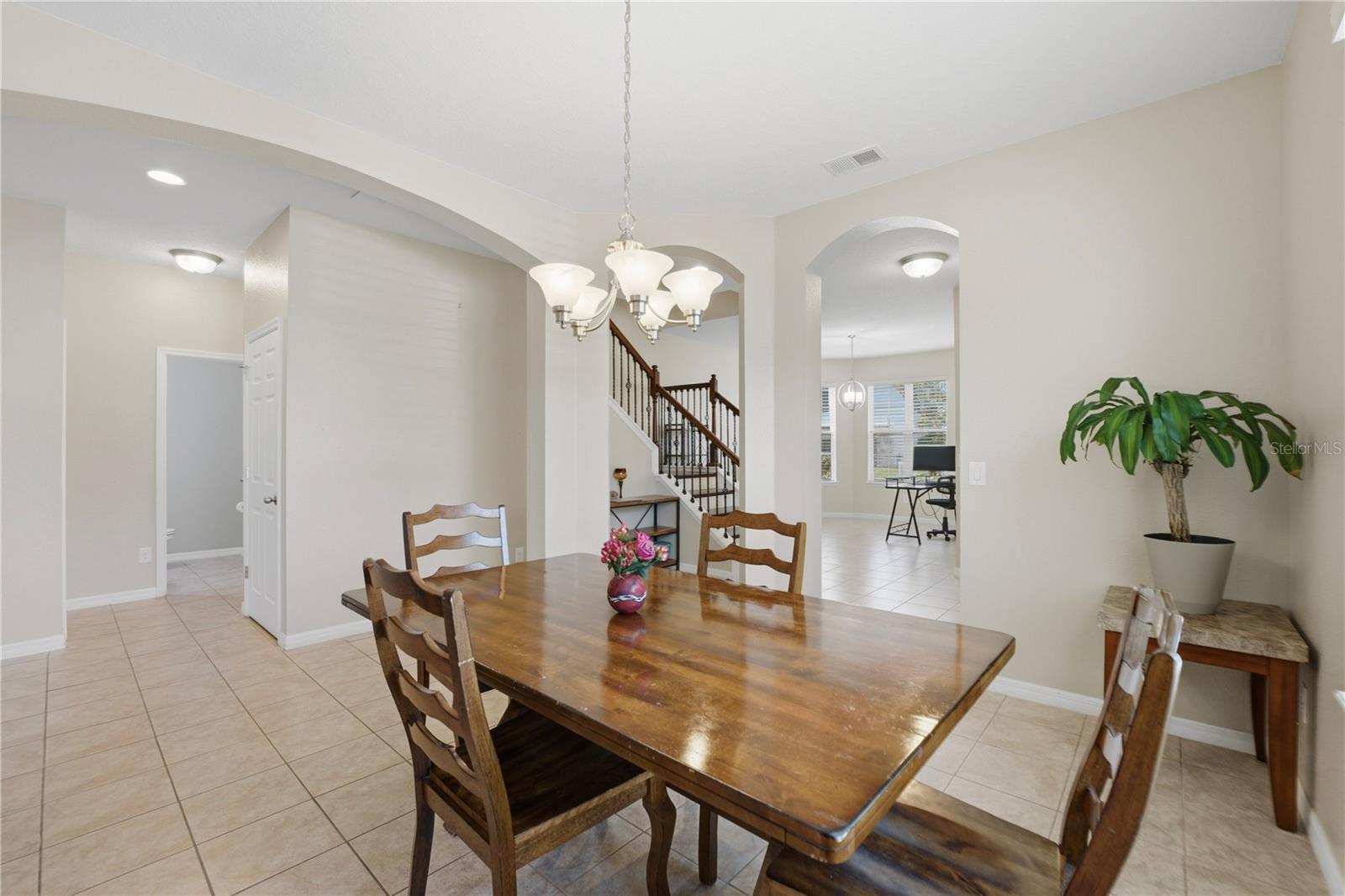NOVA GROVE - Residential
