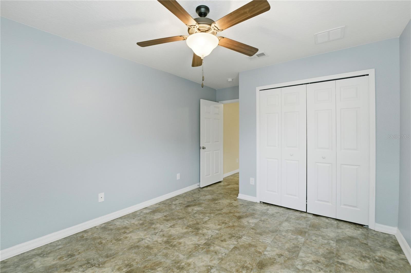 NOVA GROVE - Residential