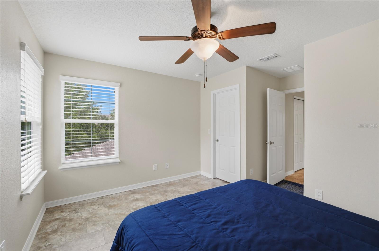 NOVA GROVE - Residential