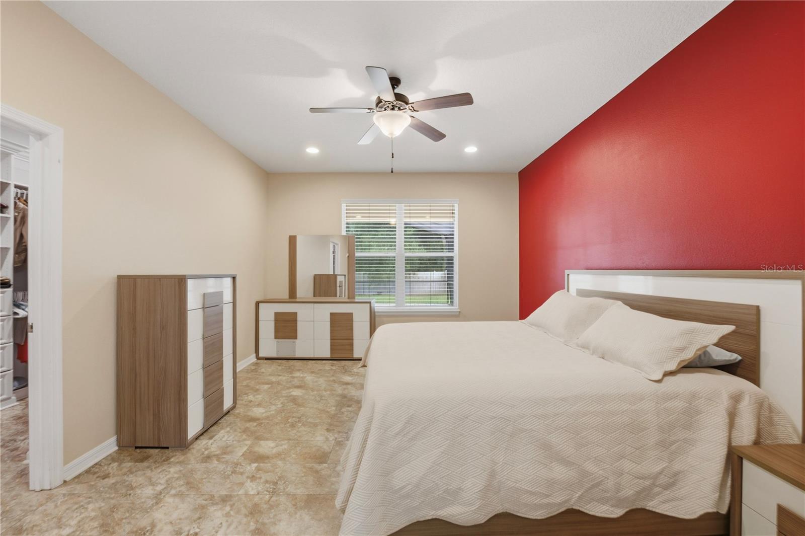 NOVA GROVE - Residential