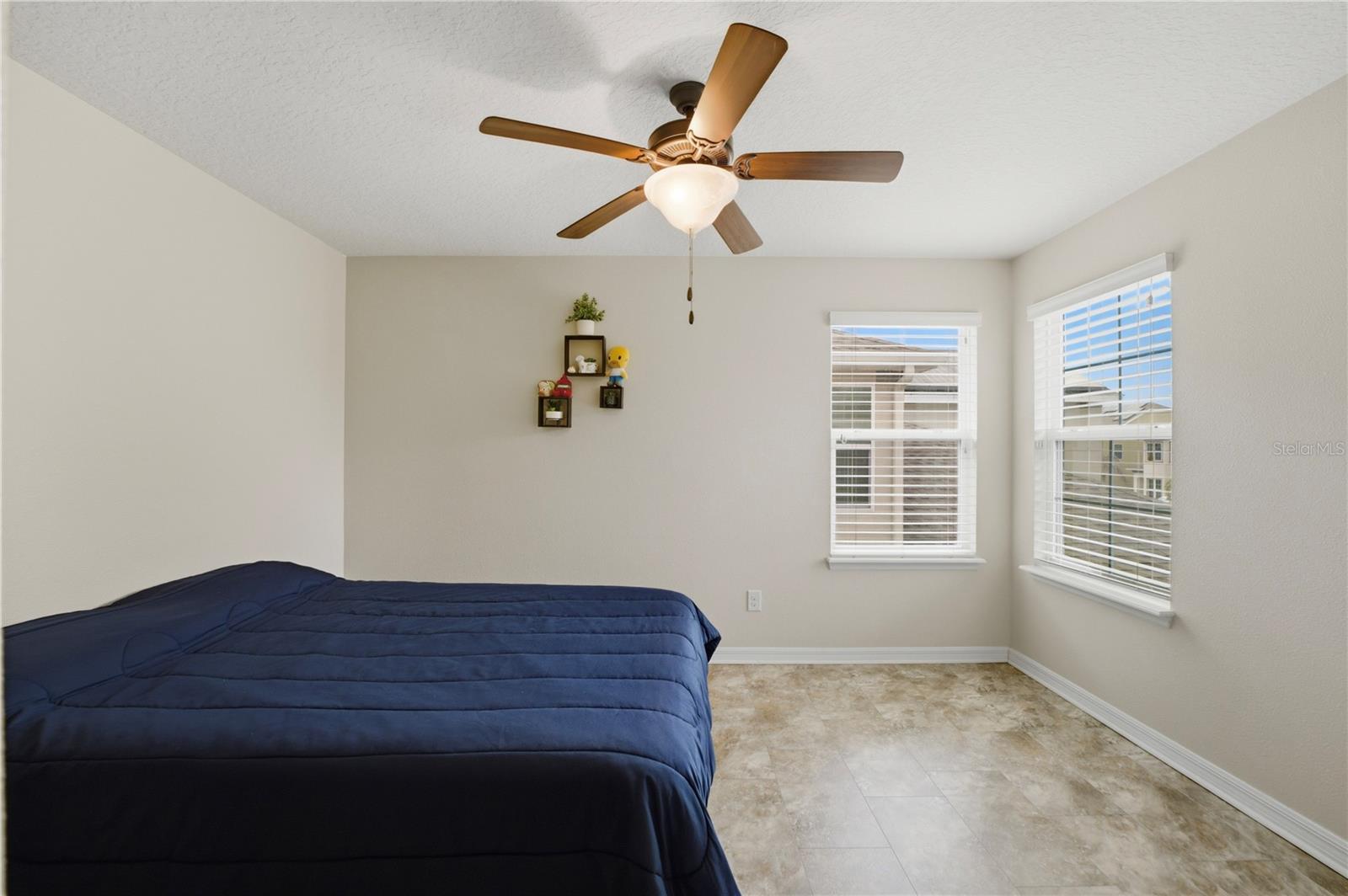 NOVA GROVE - Residential