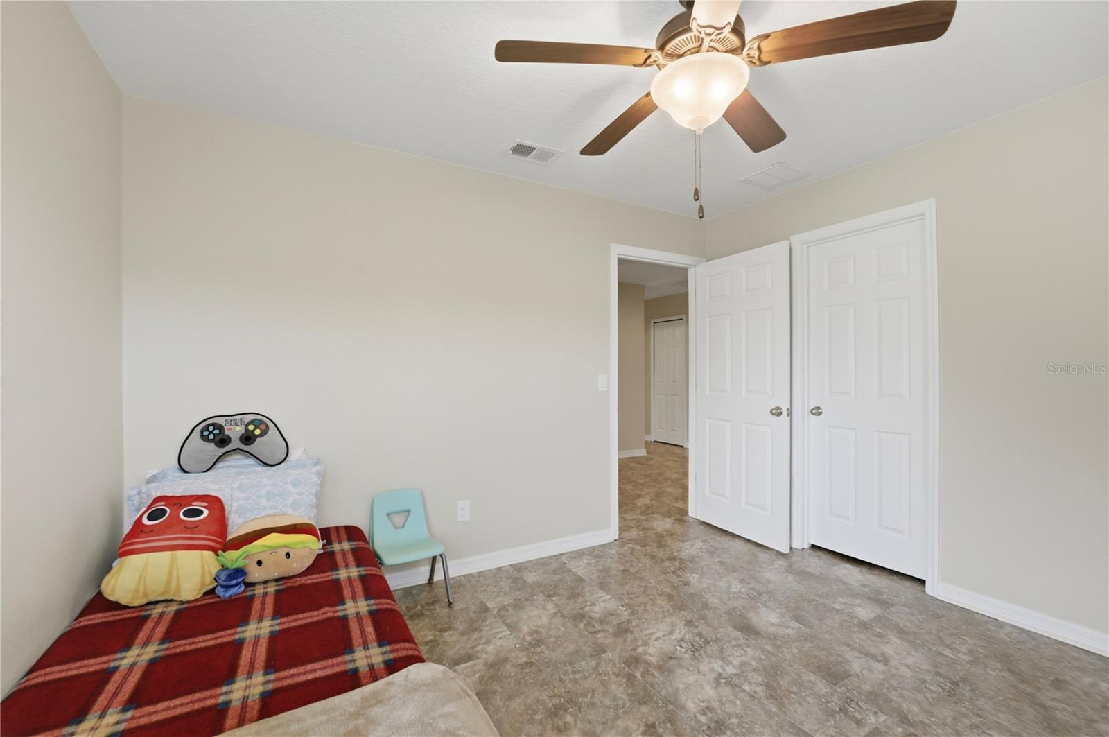 NOVA GROVE - Residential