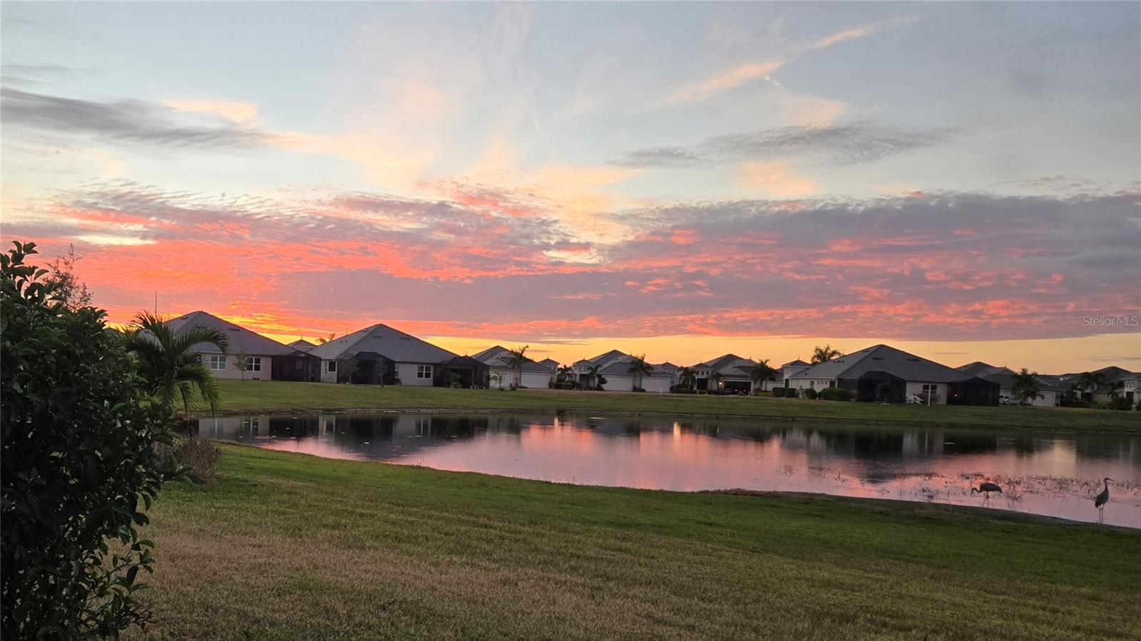 WATERCOLOR PLACE - Residential