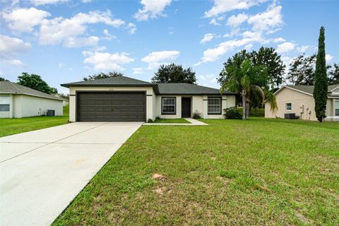 Photo of 11833 Foxglove Drive, Clermont, FL 34711 (MLS # O6344713)