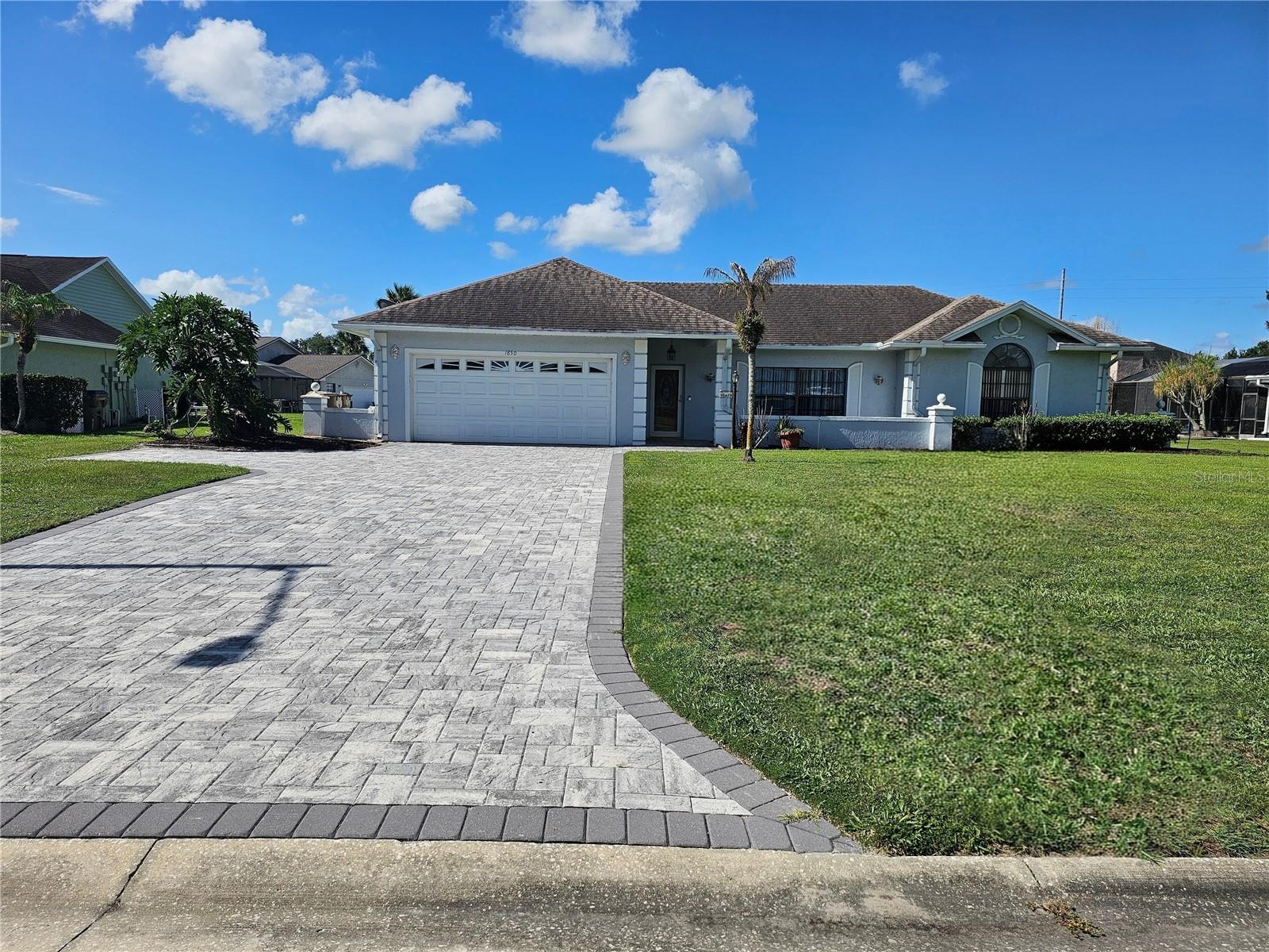 1850 CHAUCER WAY
