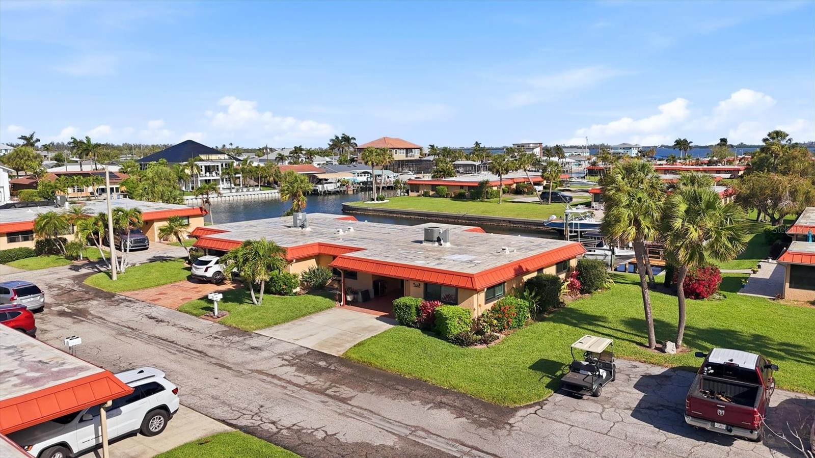 PALMA SOLA HARBOUR SEC 4 - Residential