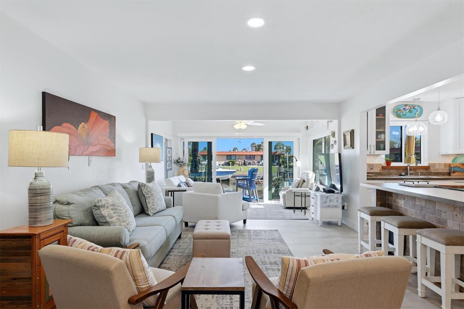 PALMA SOLA HARBOUR SEC 4 - Residential